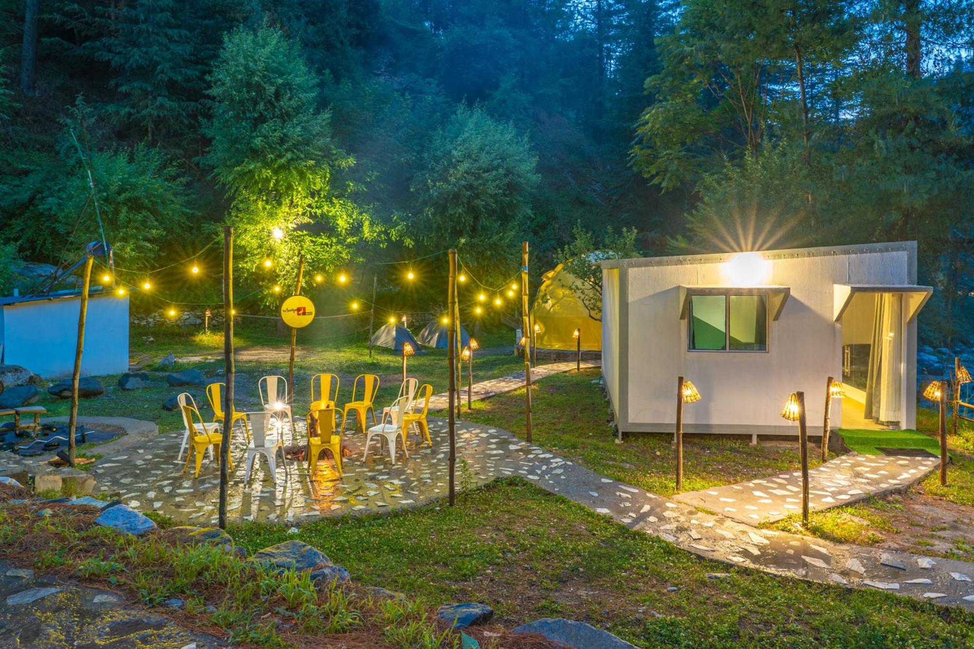 Whoopers Boutique Resort Jibhi מראה חיצוני תמונה