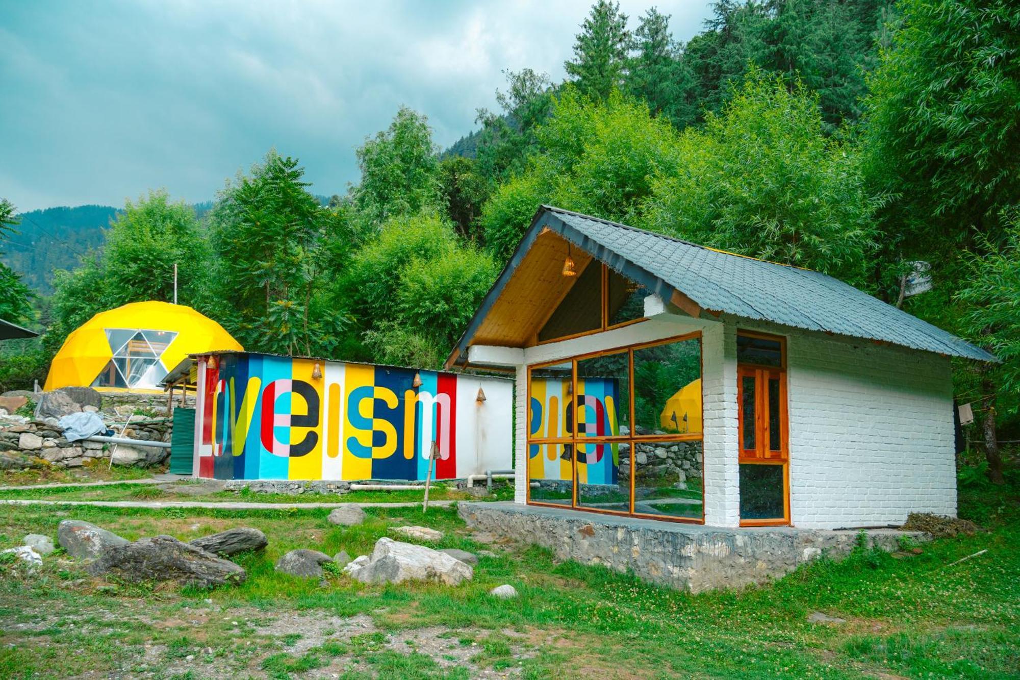 Whoopers Boutique Resort Jibhi מראה חיצוני תמונה