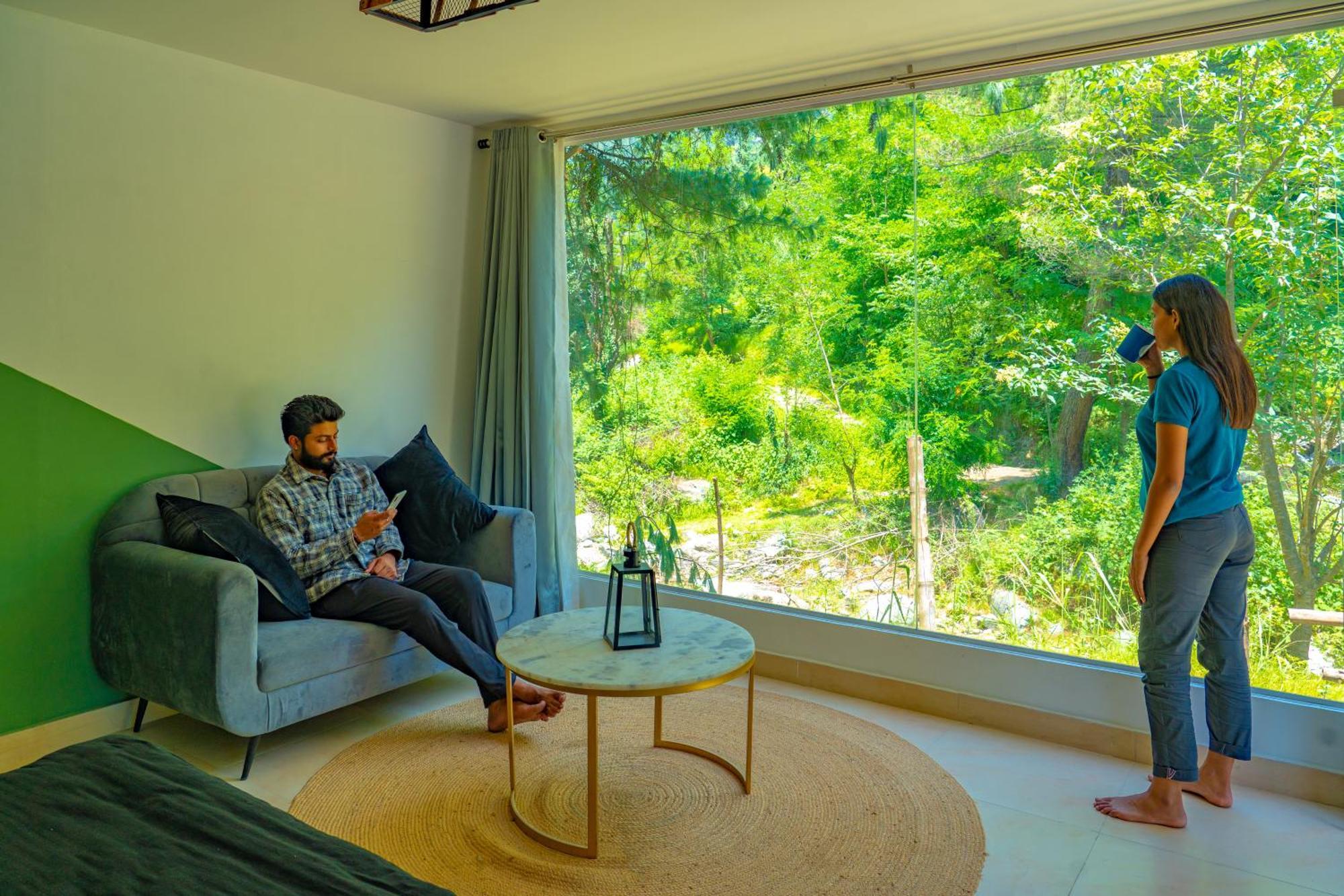 Whoopers Boutique Resort Jibhi מראה חיצוני תמונה