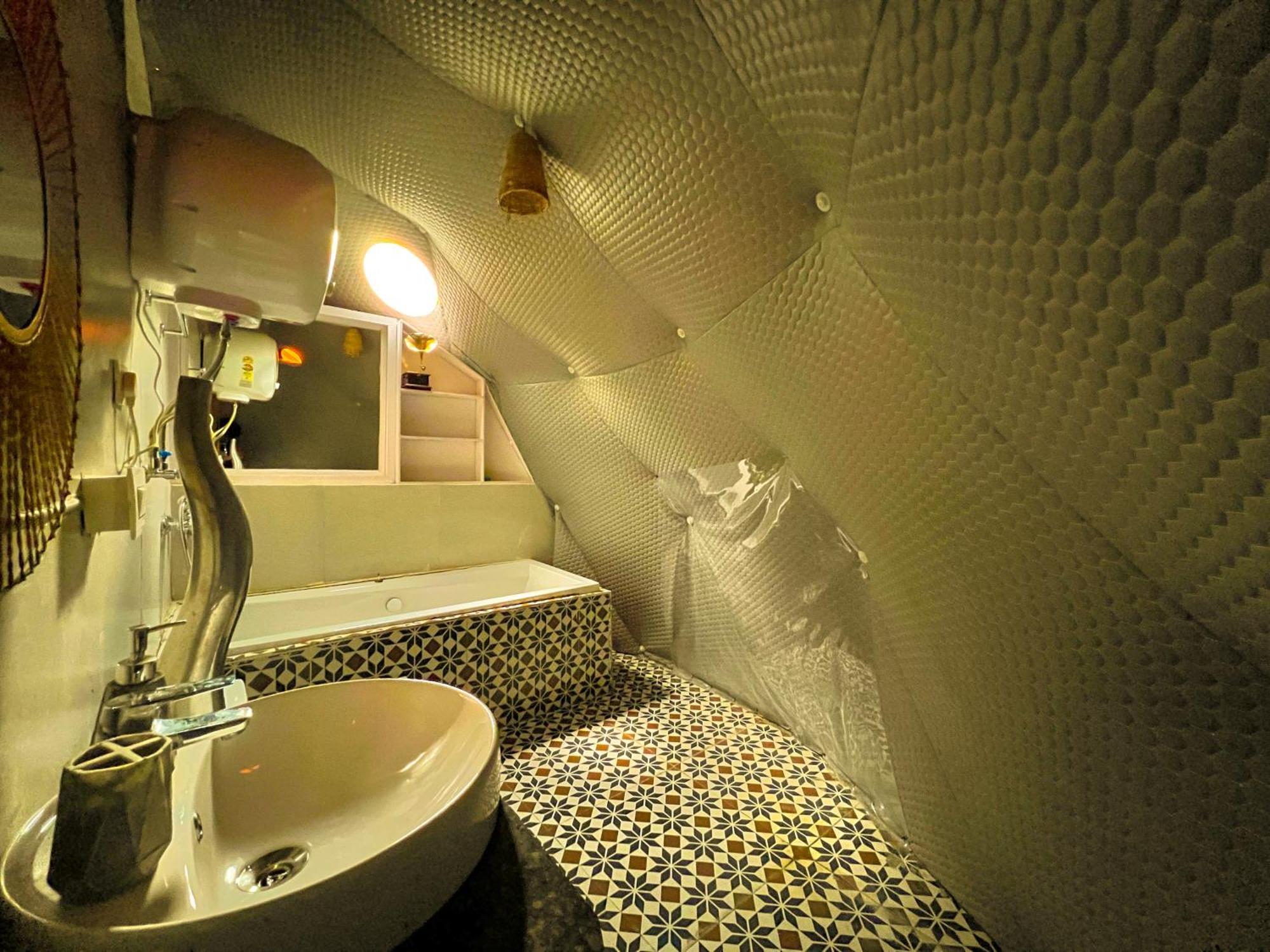 Whoopers Boutique Resort Jibhi מראה חיצוני תמונה