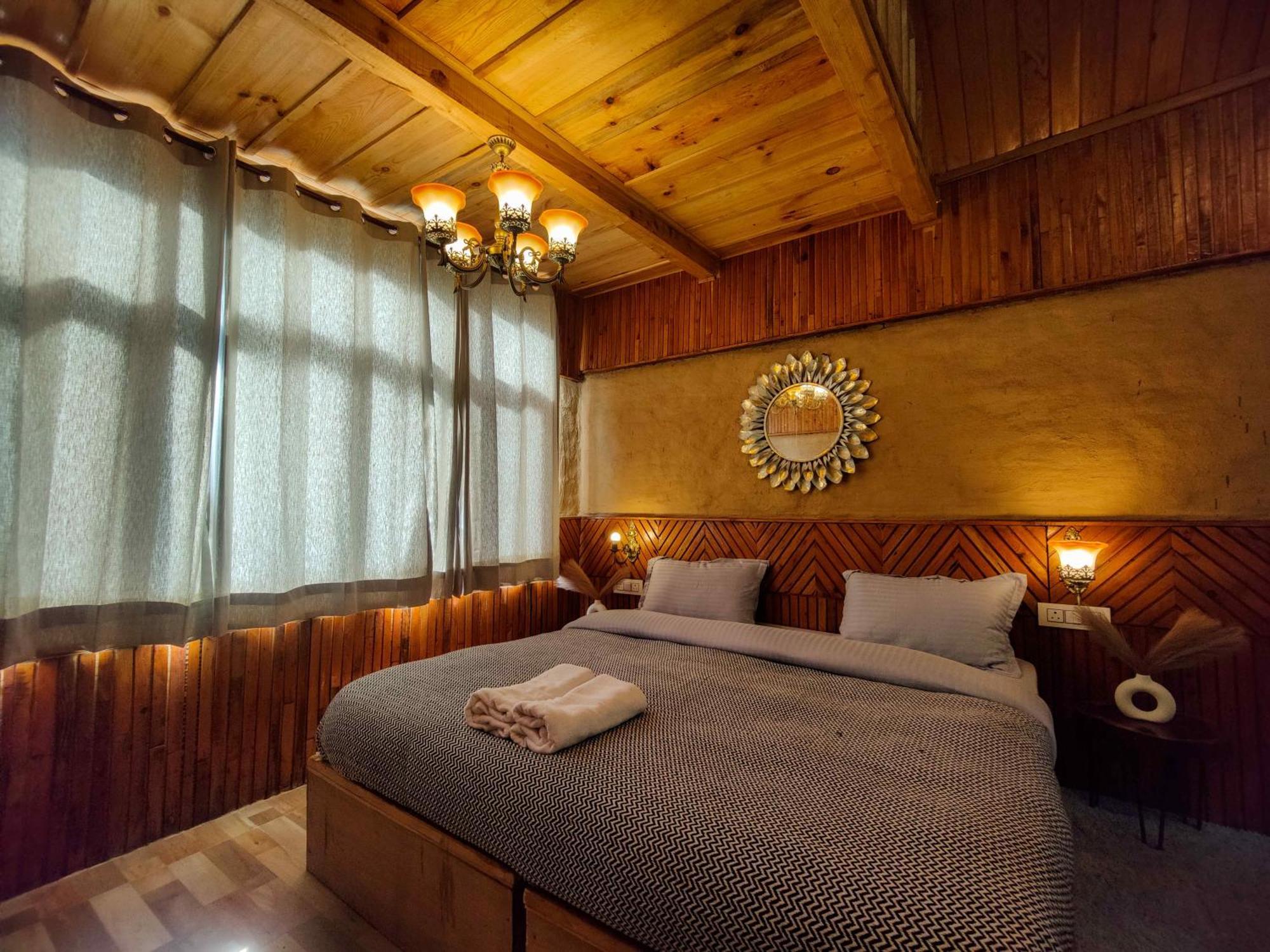 Whoopers Boutique Resort Jibhi מראה חיצוני תמונה