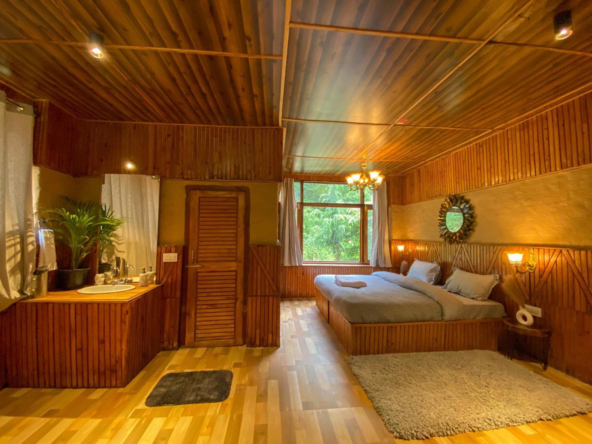 Whoopers Boutique Resort Jibhi מראה חיצוני תמונה