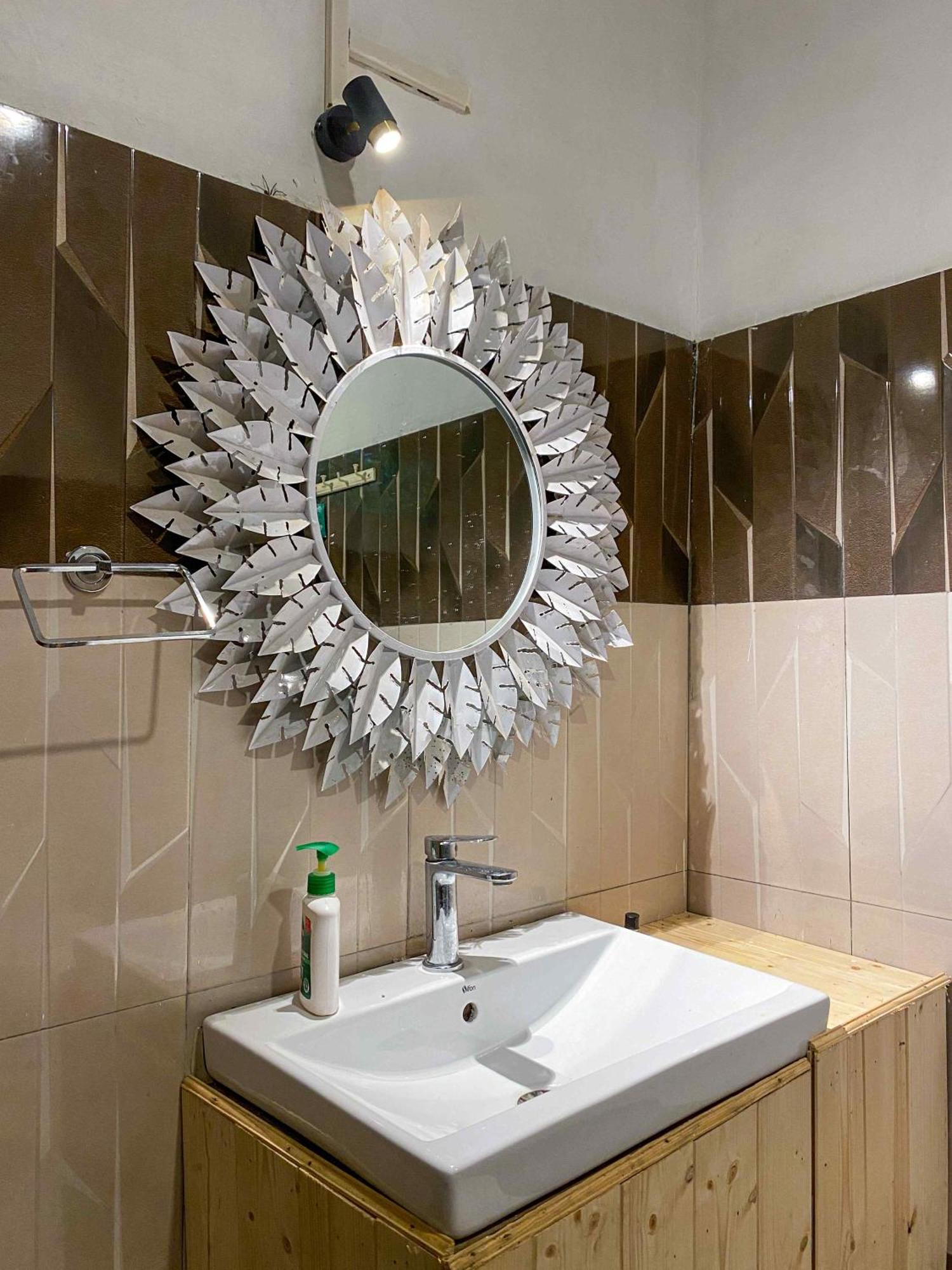 Whoopers Boutique Resort Jibhi מראה חיצוני תמונה